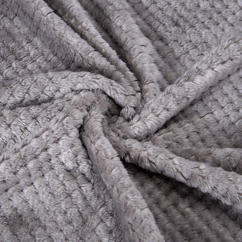 WONDER MIRACLE Fuzzy Throw Blanket, Plush Fleece Blankets for Adults, Toddler, Boys and Girls, Warm Soft Blankets and Throws for Bed, Couch, Sofa, Travel and Outdoor, Camping (Queen(80"x90"), XXL-Flint Gray) - Image 3